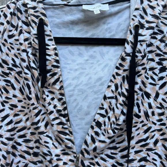 Soma Weekend Animal Print Hoodie Loungewear Sz Medium - Picture 6 of 9